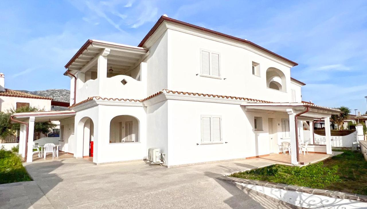 Le Residenze Del Maria Rosaria - Via Trentino 62 Lejlighed Orosei Eksteriør billede
