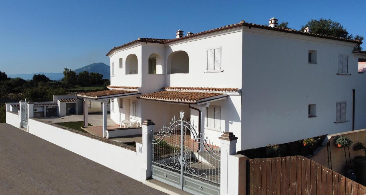 Le Residenze Del Maria Rosaria - Via Trentino 62 Lejlighed Orosei Eksteriør billede